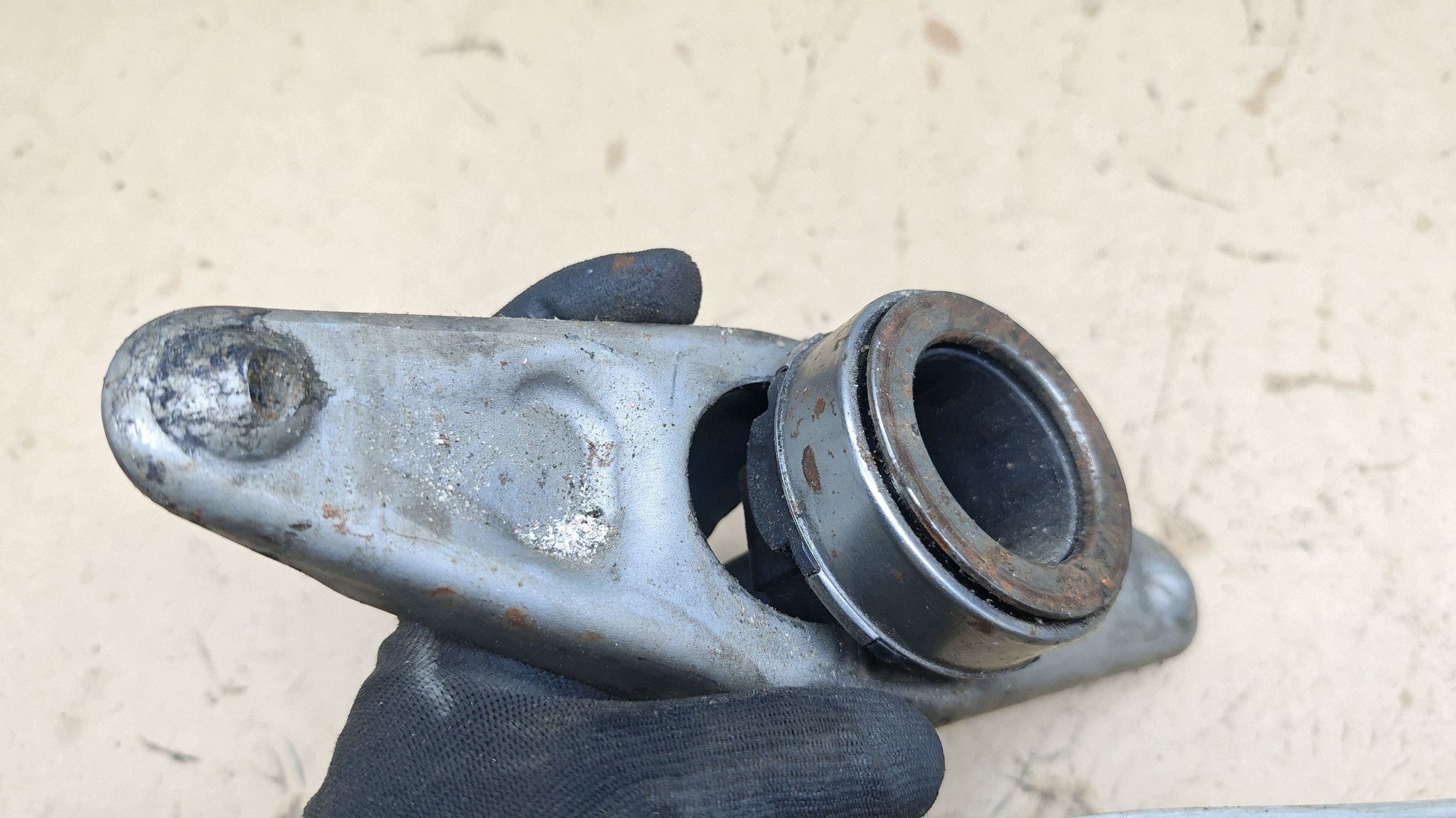 Embreagem BMW 1 E81 E87 NMN18518 Usada image 6