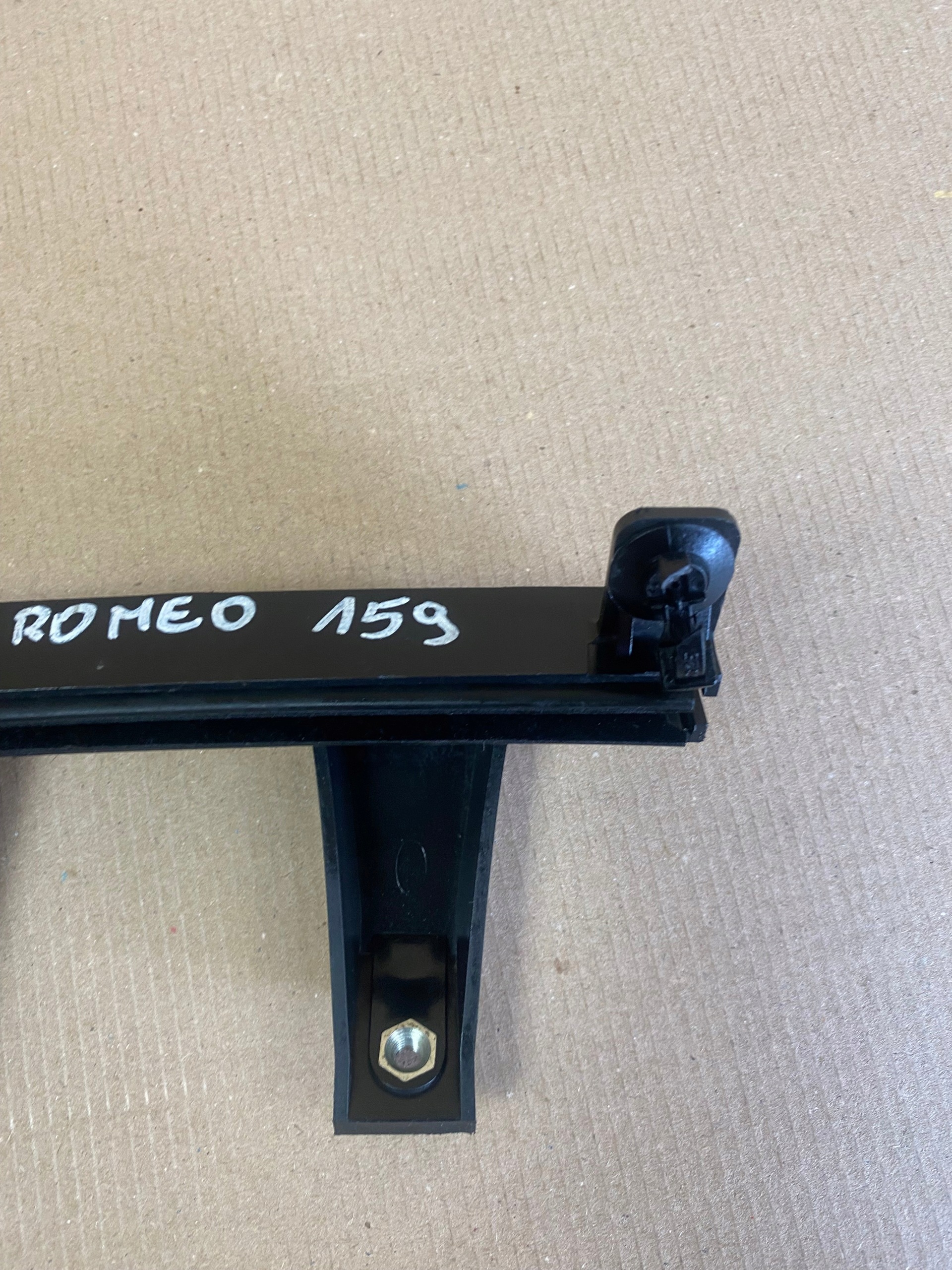 ALFA ROMEO 159 Bakdörr Styrskena 60688274 image 3