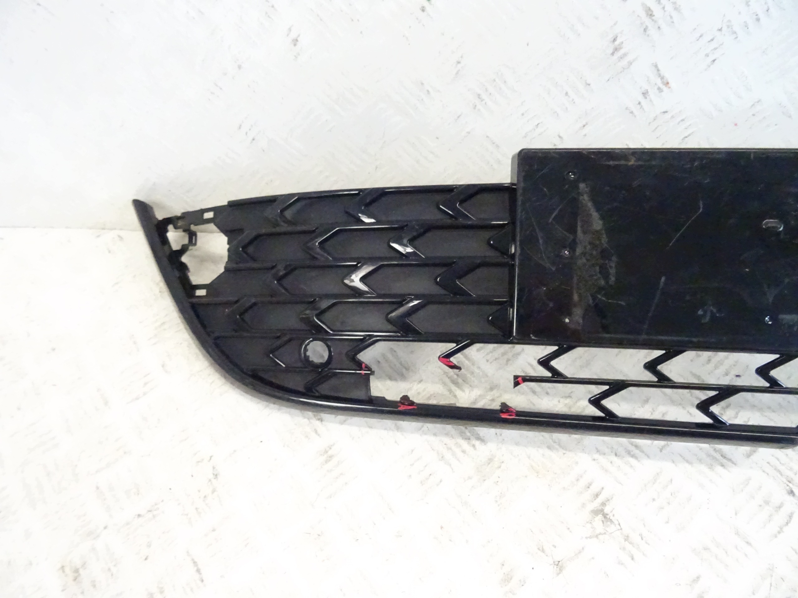 Grille centrale Toyota Corolla E21 53102-02650 image 3