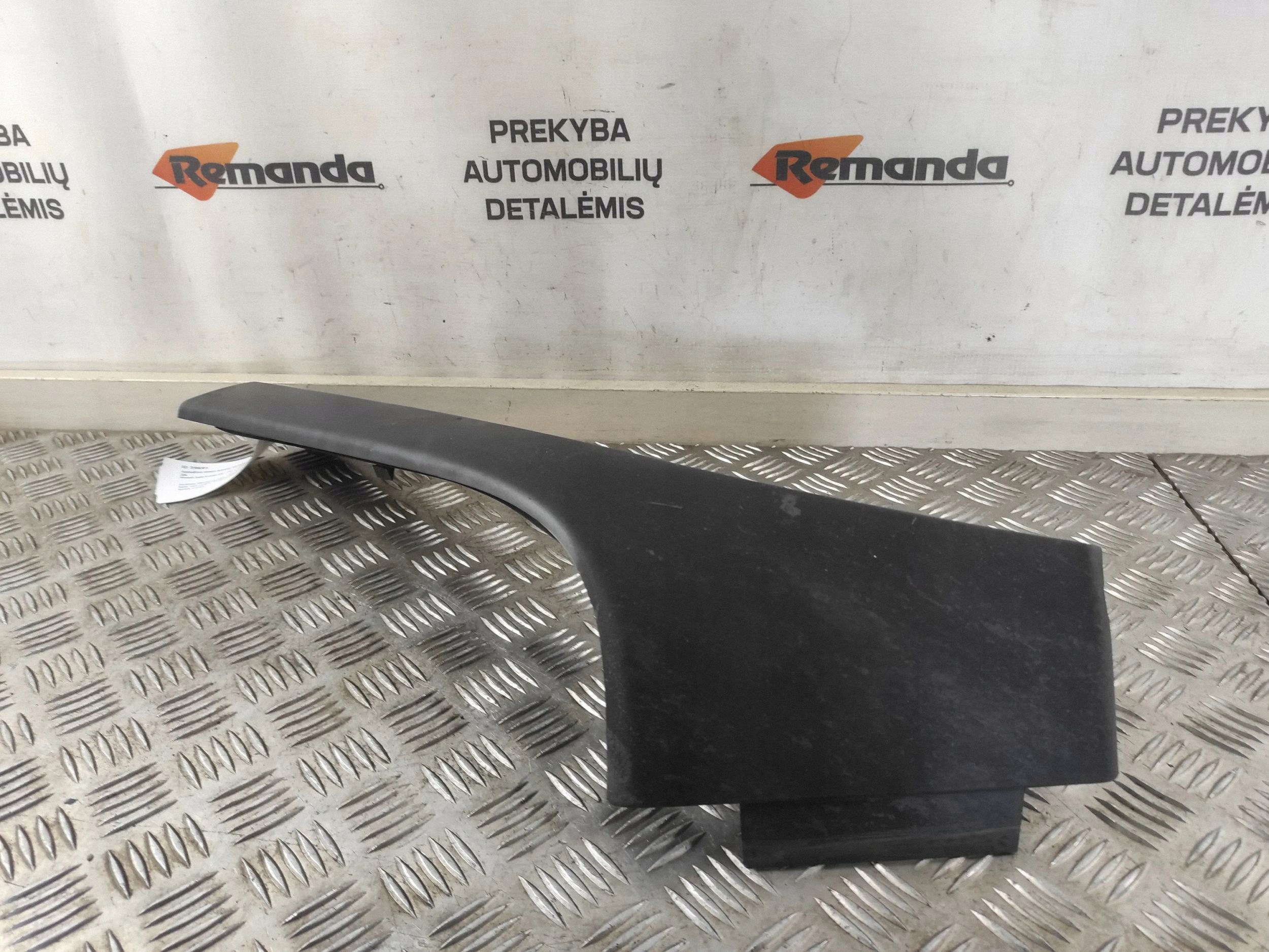 Renault Trafic II Opel Vivaro A NV300 II vasen kattolista 2010