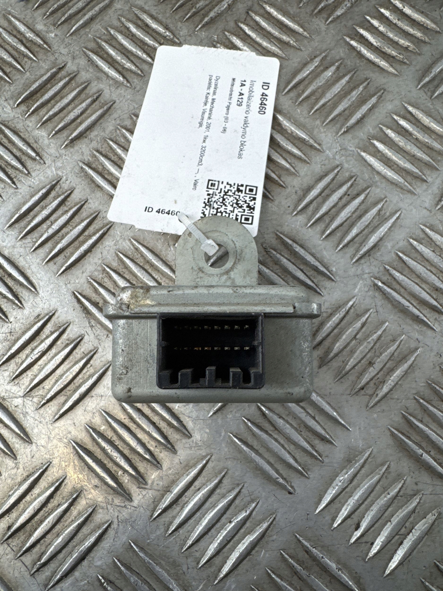 Module antidémarrage Mitsubishi Pajero 2001 image 3