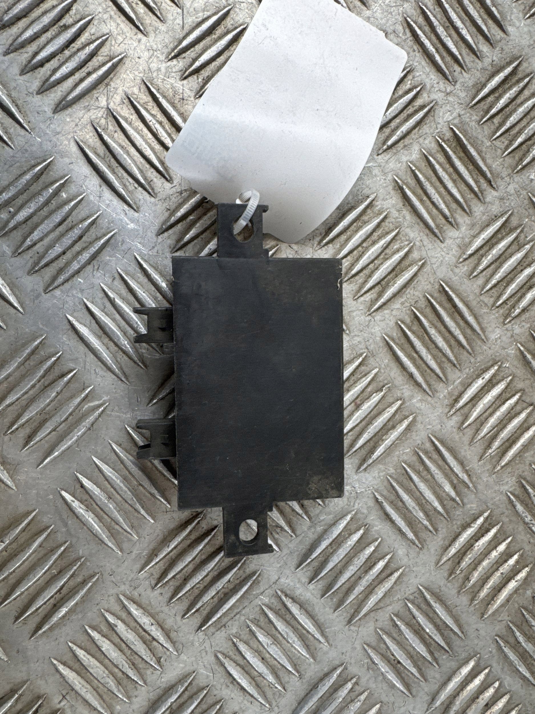 1999 Ford Galaxy Immobilizer Module 7MO953257D image 3