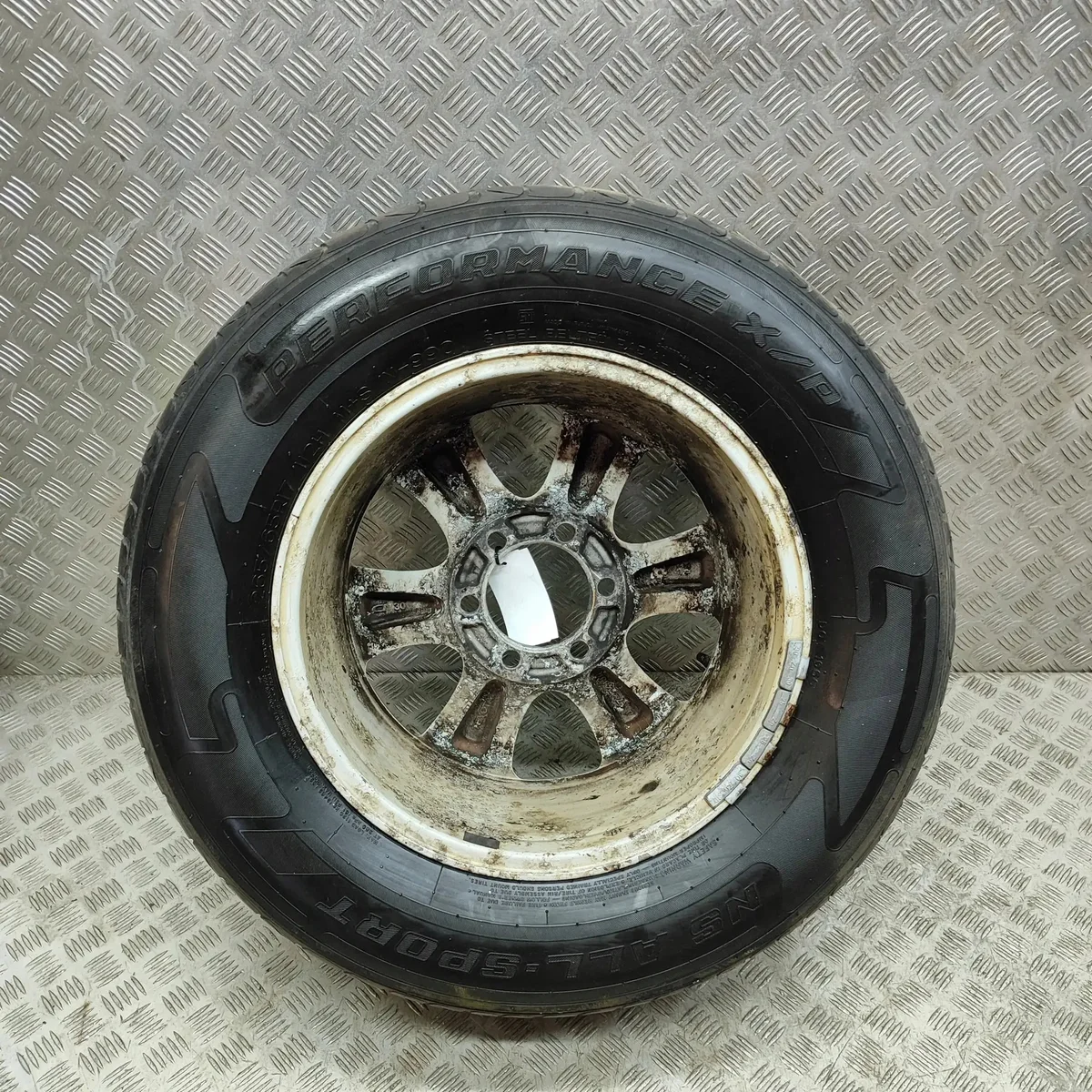 Roue de secours Toyota Land Cruiser 120 image 5
