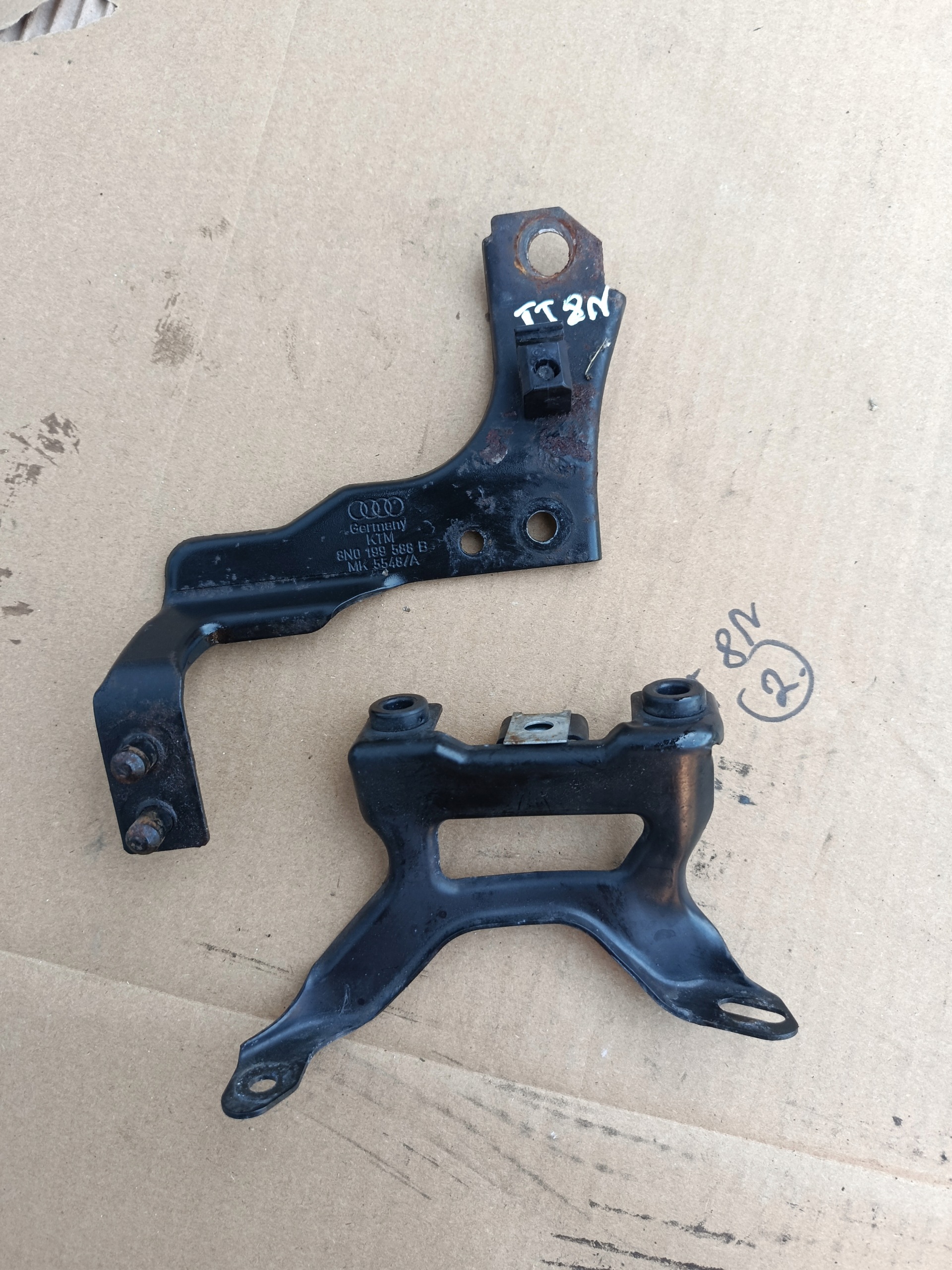 8N0199588B Support Bracket Used Audi OE image 2