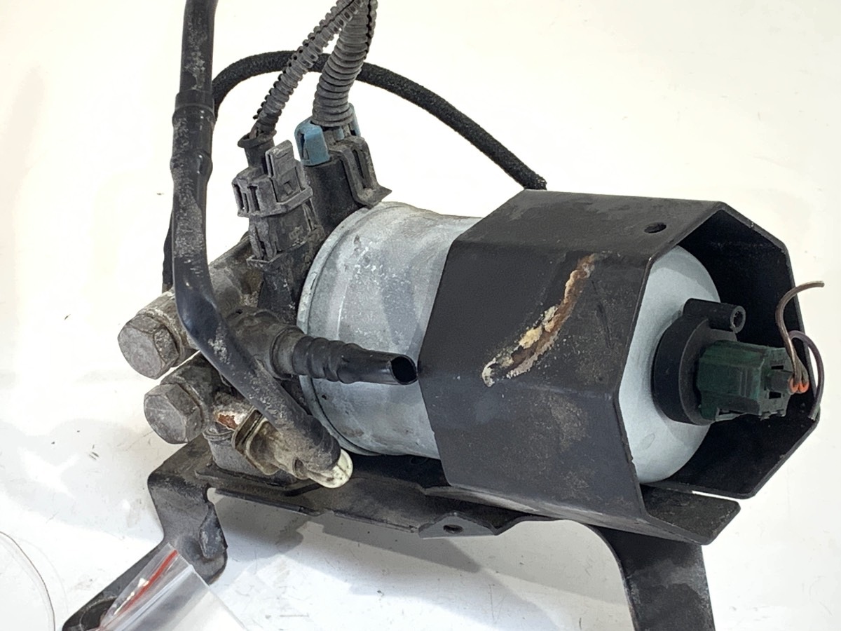 Fuel Filter Base for Dodge Nitro 2.8 177HP image 5