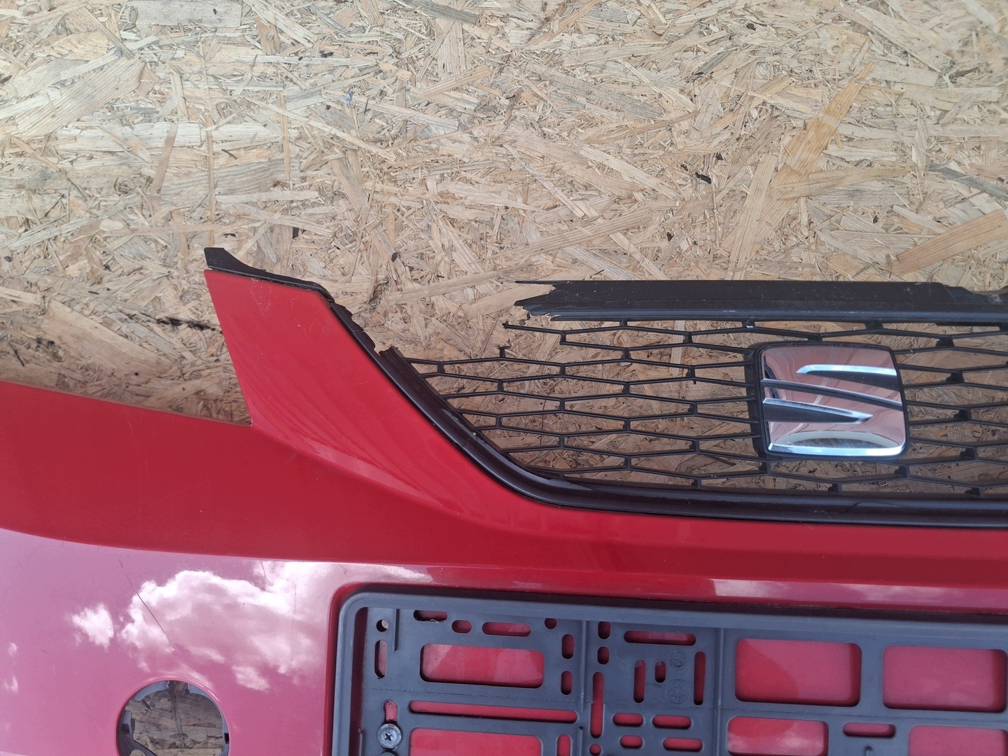 Parachoques Seat Mii 1SL807221F Usado image 3