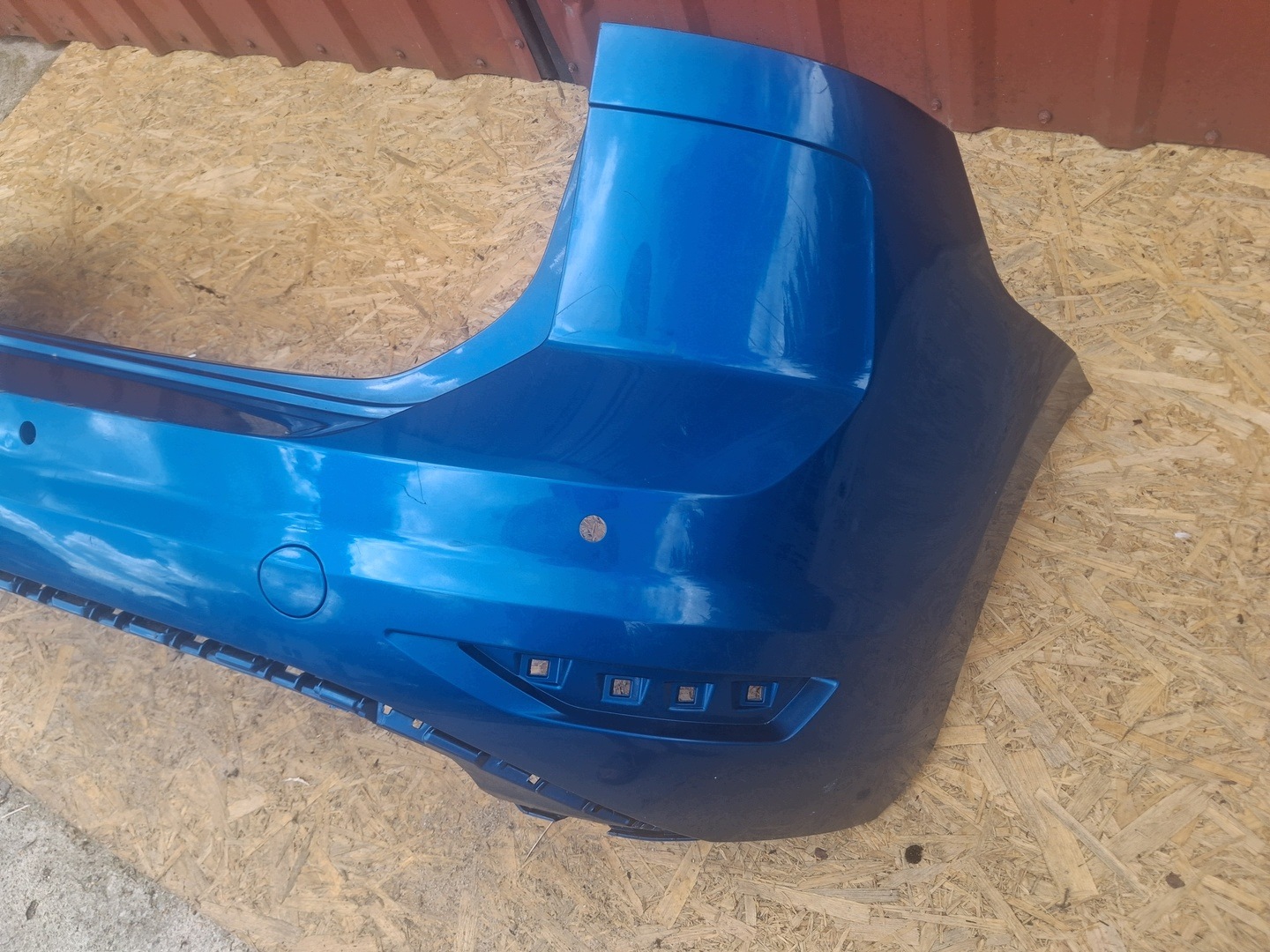 VW Touran II 5T1 R-Line Stoßstange hinten image 3