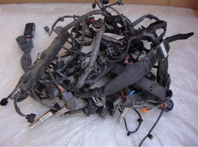 AUDI A8 D4 3.0 TFSI Chicote Motor 4H1971713AF image 2