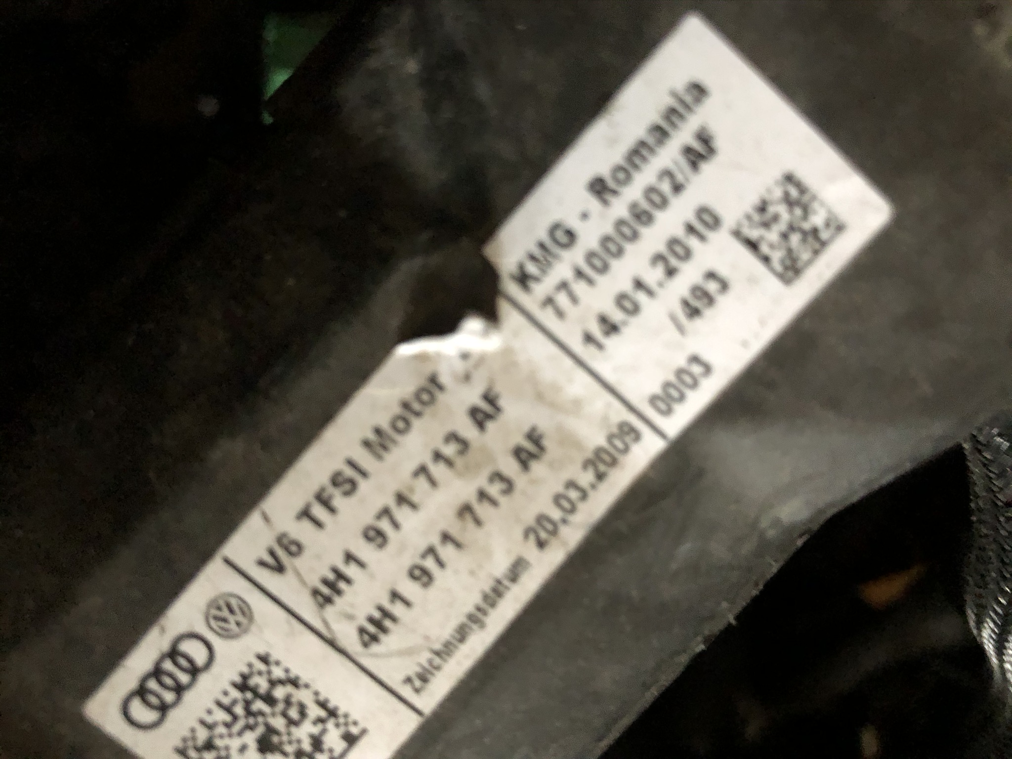 Audi A8 D4 3.0 TFSI moottorin johtosarja 4H1971713AF