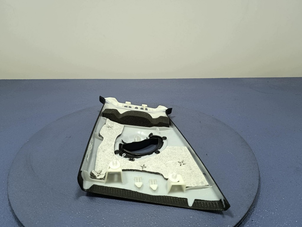 BMW 5 G60 G61 23- B-Säulen-Abdeckung rechts oben OEM A-1015030 image 6
