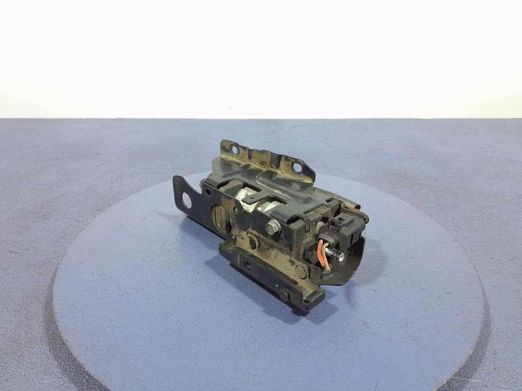 Pompe à carburant VW Passat B6 2.0 TDI 170ch image 2