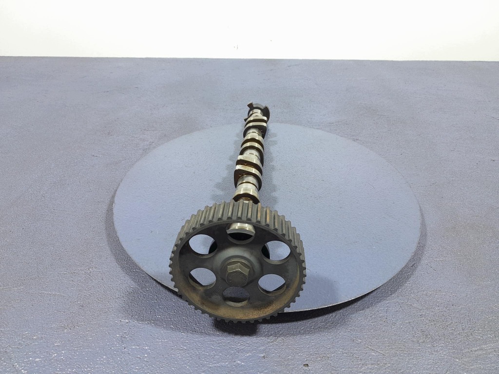 Alfa Romeo Giulietta 940 1.4 TB 170 KM - Nokka-akseli OEM L-346037-