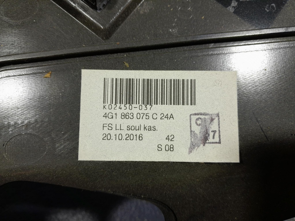 Audi A6 C7 LIFT 14- Kombi Ablage unten Armaturenbrett 4G1863075C image 5