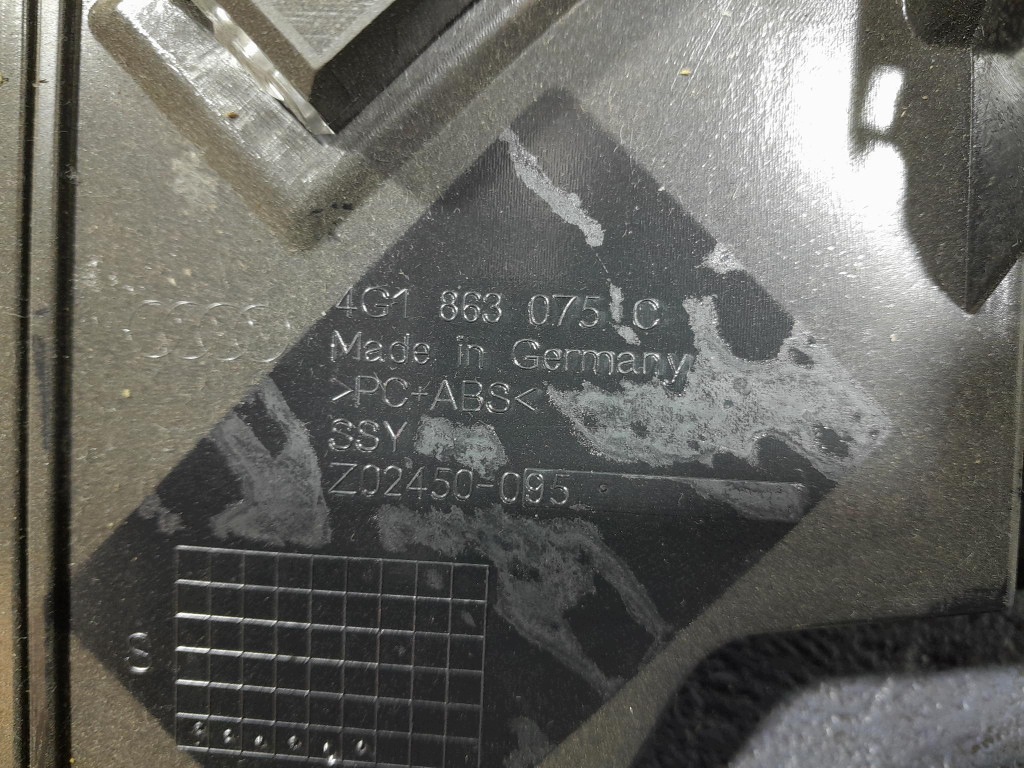 Audi A6 C7 LIFT 14- Kombi Ablage unten Armaturenbrett 4G1863075C image 6