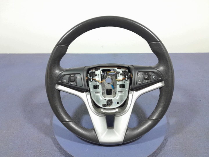 CHEVROLET CRUZE J300 LIFT 12- OHJAUSPYÖRÄ NAHKA MONITOIMINTO 95459394