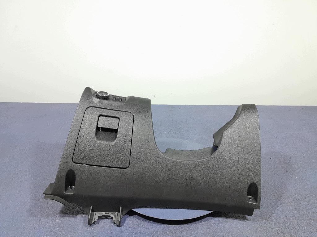 Chevrolet Cruze J300 LIFT 12- untere Ablage links image 2