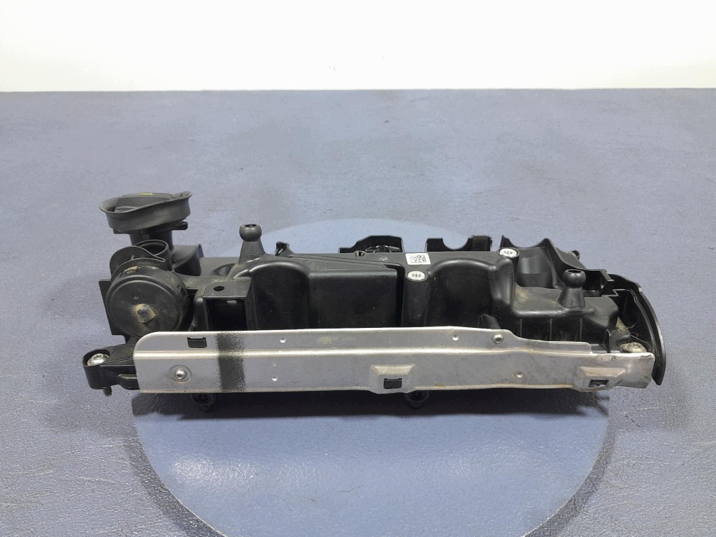 Couvre-culasse VW Passat B8 2.0 TDI 150ch image 3