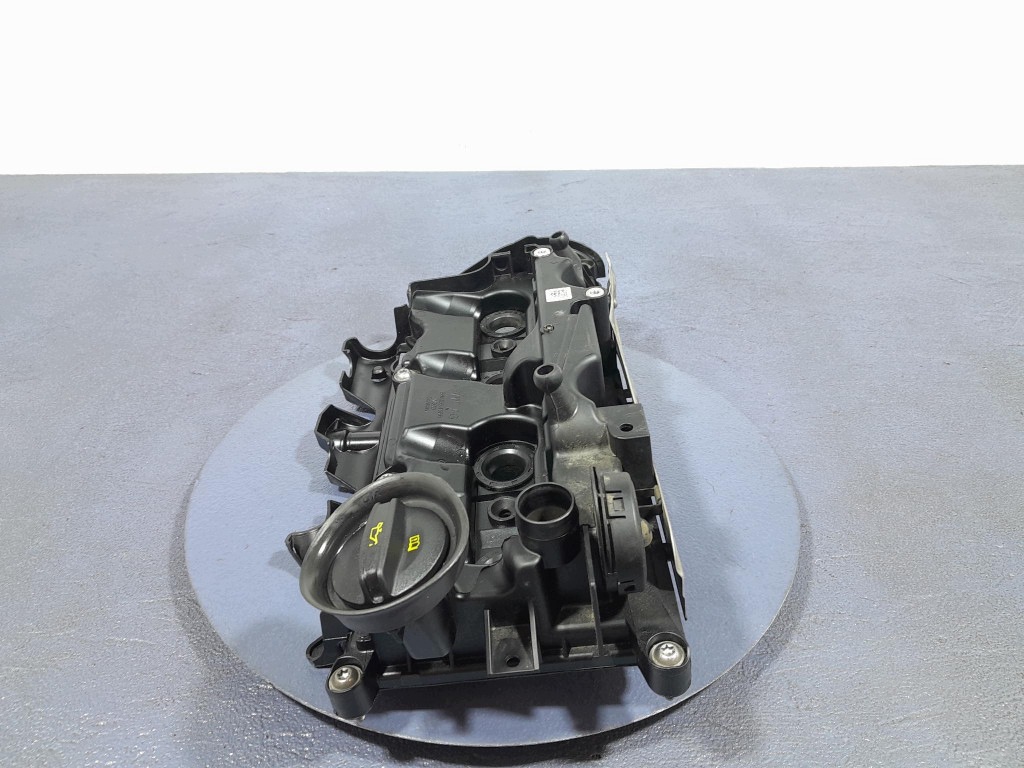 Couvre-culasse VW Passat B8 2.0 TDI 150ch image 4