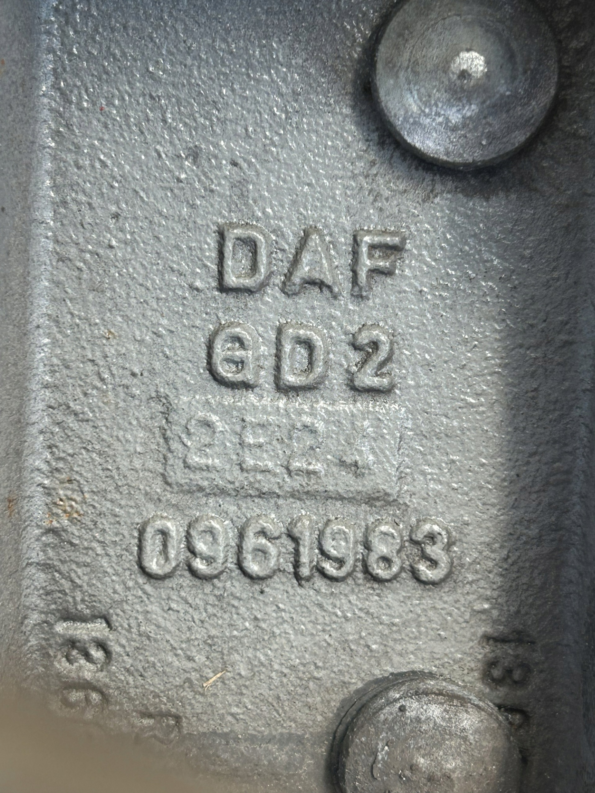 Placa de montaje DAF XF 105/106, CF 6x2 BDF 0961983 image 3