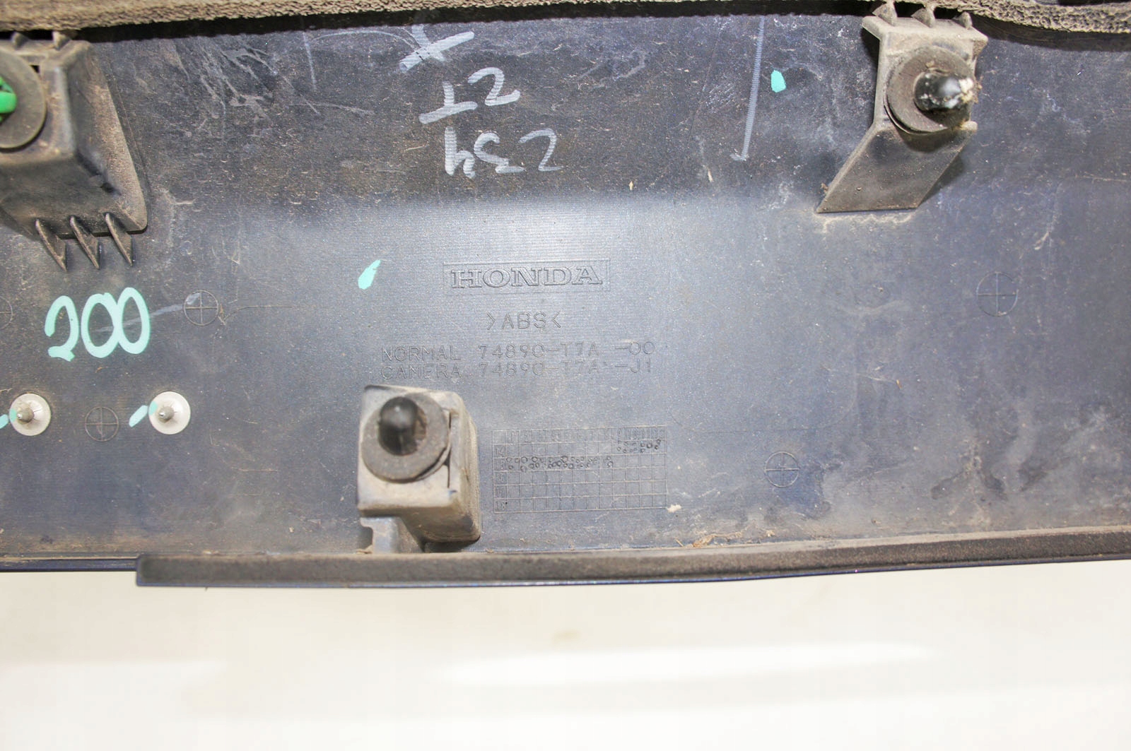 Honda HR-V II Lista Klapy B594P 74890T7 image 7