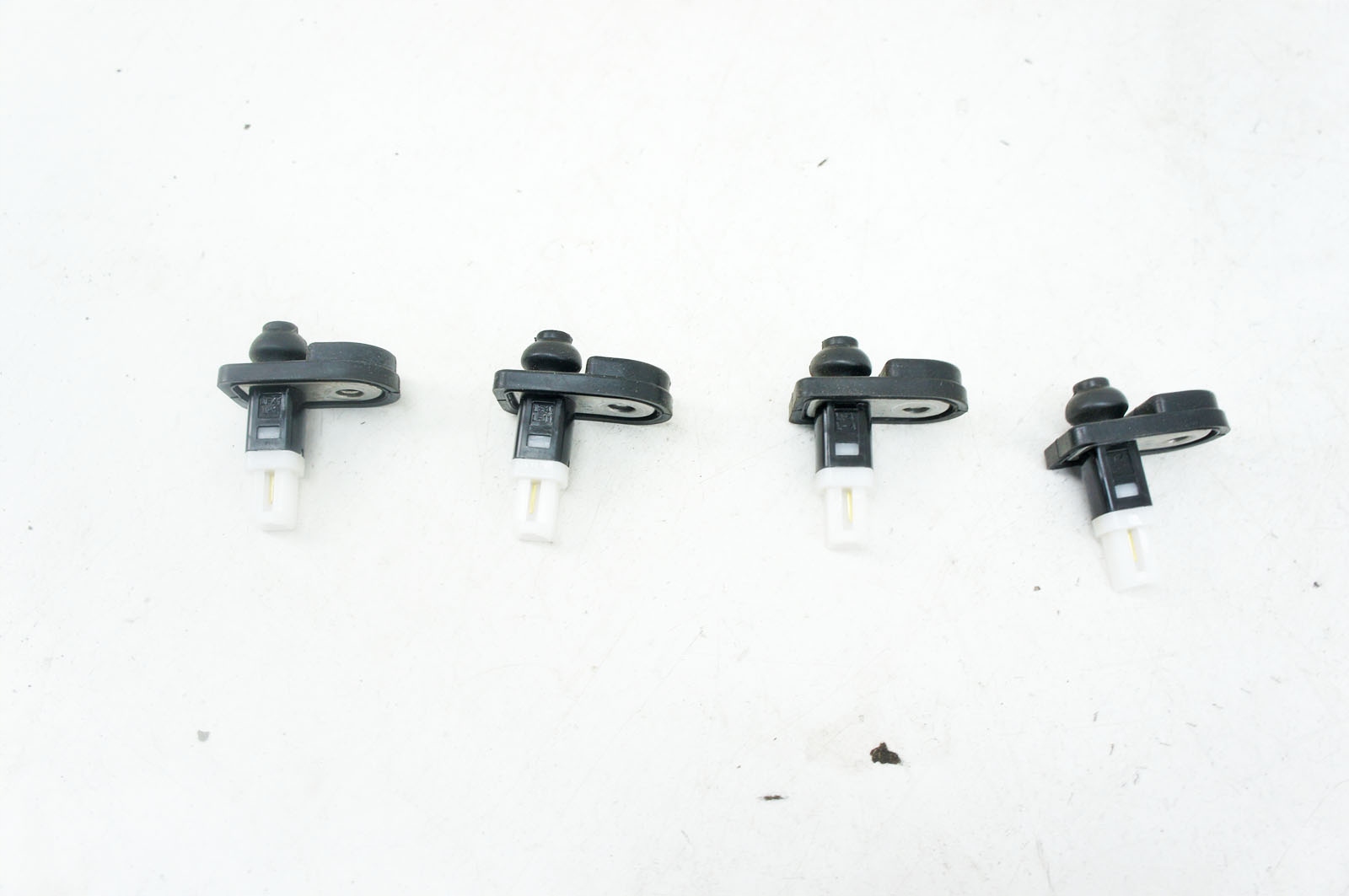 Hyundai Bayon Tür-Endschalter 4 Stück OEM RX287-AR90696
