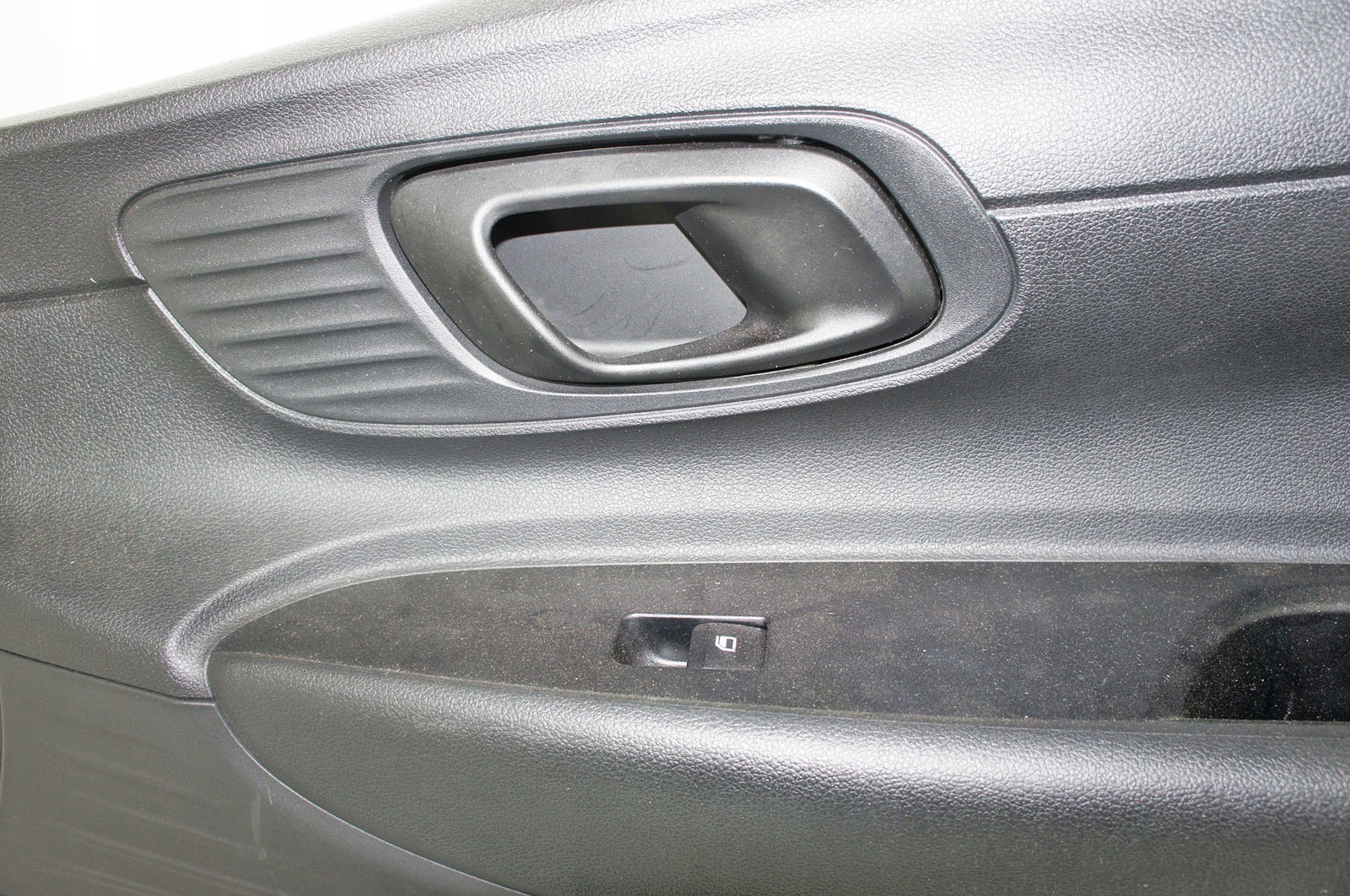 Höger framdörrpanel Hyundai i20 III 82720-Q1000NNB image 3