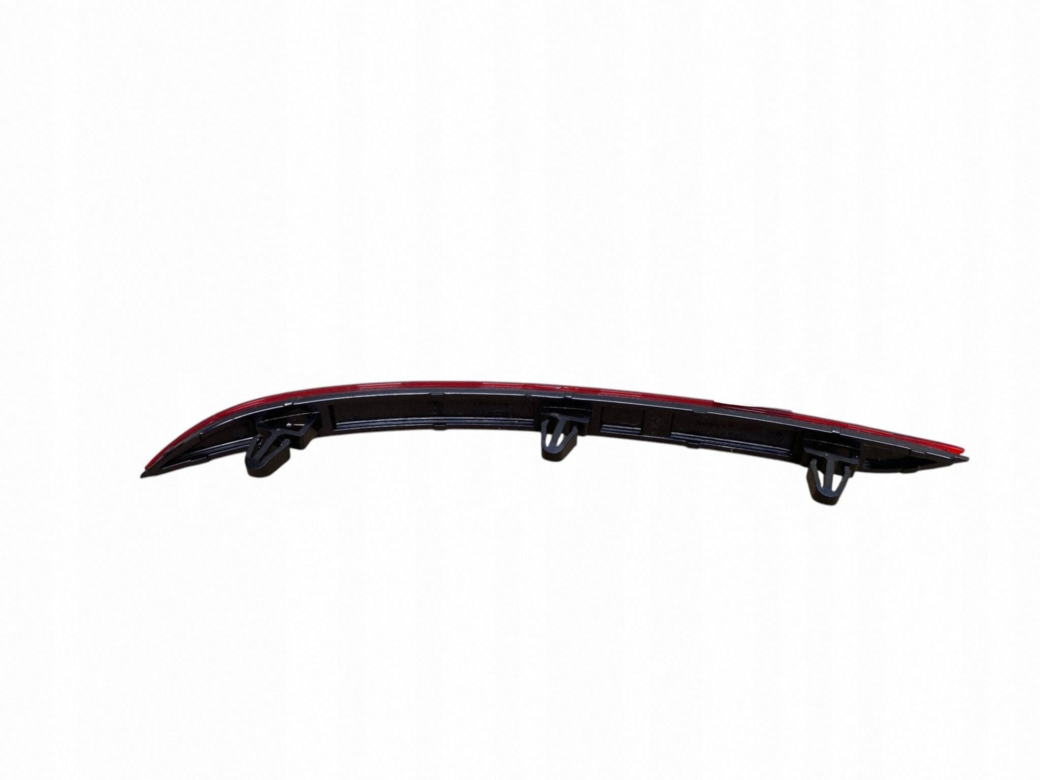 Refletor Traseiro Direito VW Golf VIII 5H0945106 image 4