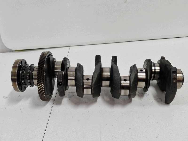 BMW X1 E84 2.0D N47 Kampiakseli 9777797