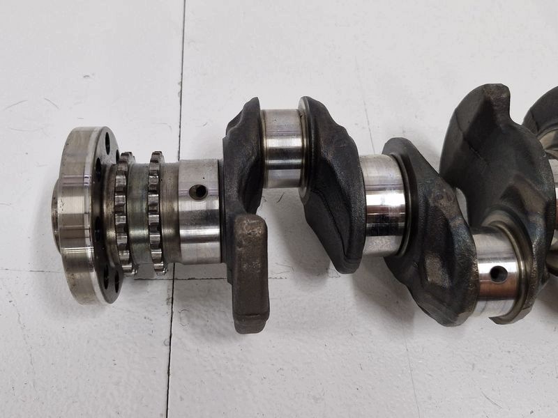 Toyota Avensis T27 1.6 D Kurbelwelle OEM 781298504 image 3