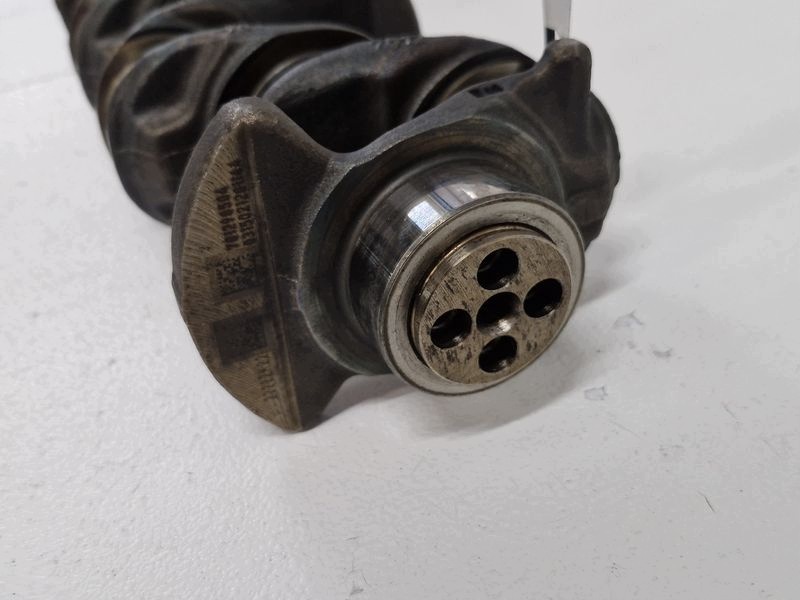 Toyota Avensis T27 1.6 D Kurbelwelle OEM 781298504 image 4