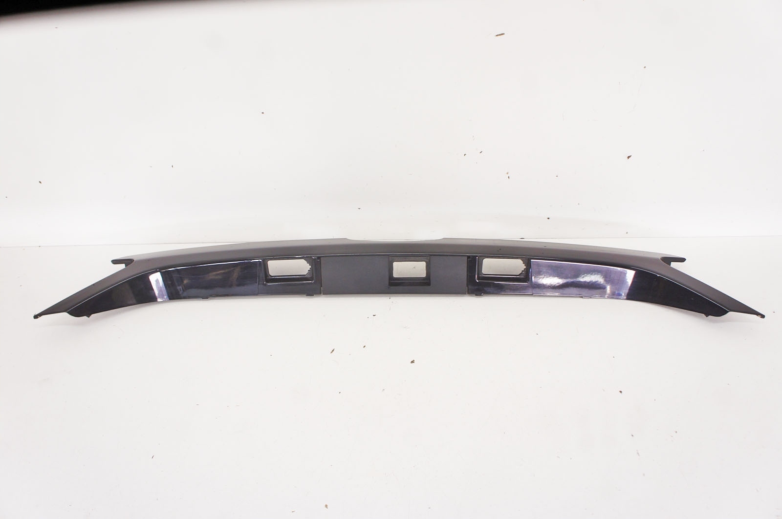 Ford Mondeo Mk5 : Bandeau de hayon DS73-F4340-C
