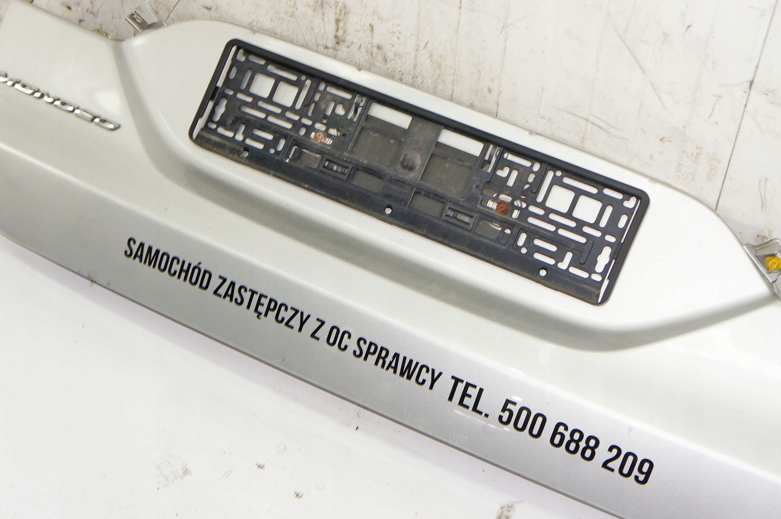 RA330 Ford Mondeo Mk5 Blende Liftback AR image 3