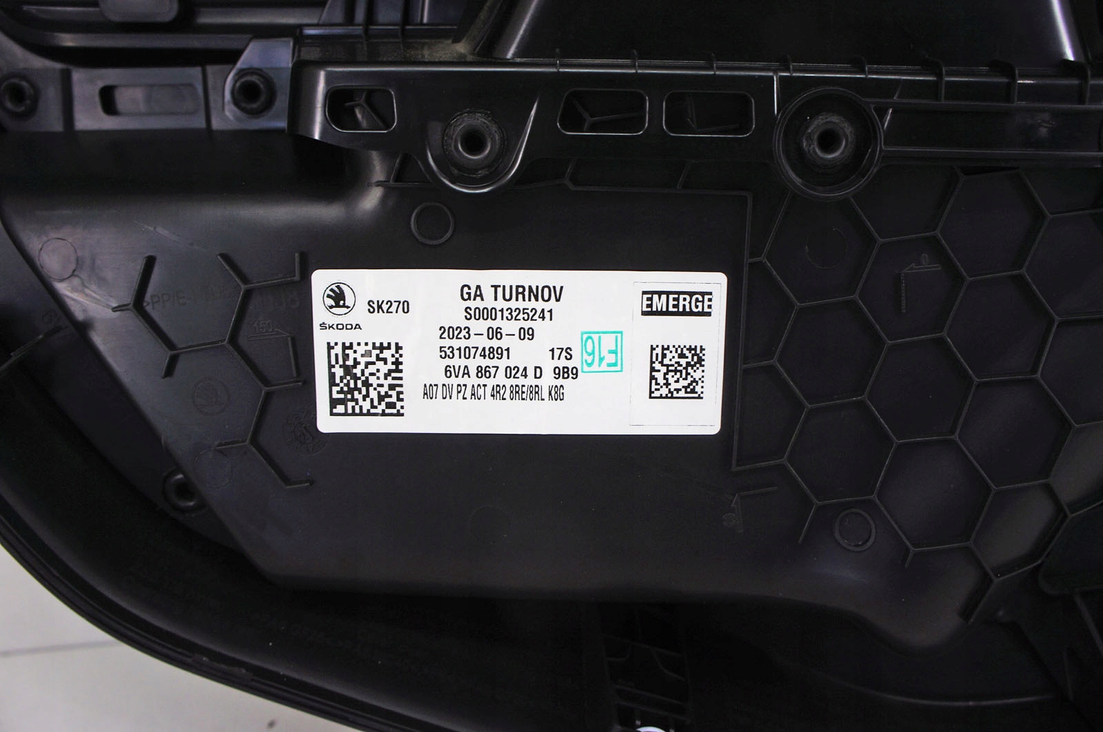 Panel Puerta Trasera Derecha Skoda Fabia IV image 3
