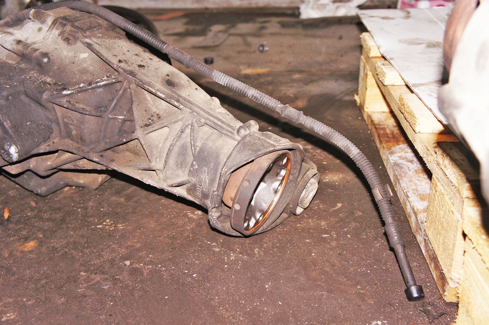 QO532 Audi Q7 4L 3.0d Främre differential image 4