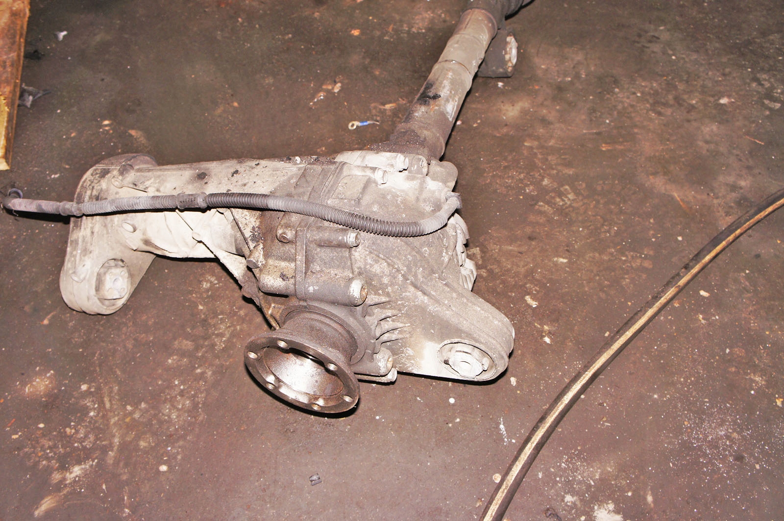 QO532 Audi Q7 4L 3.0d Främre differential image 5