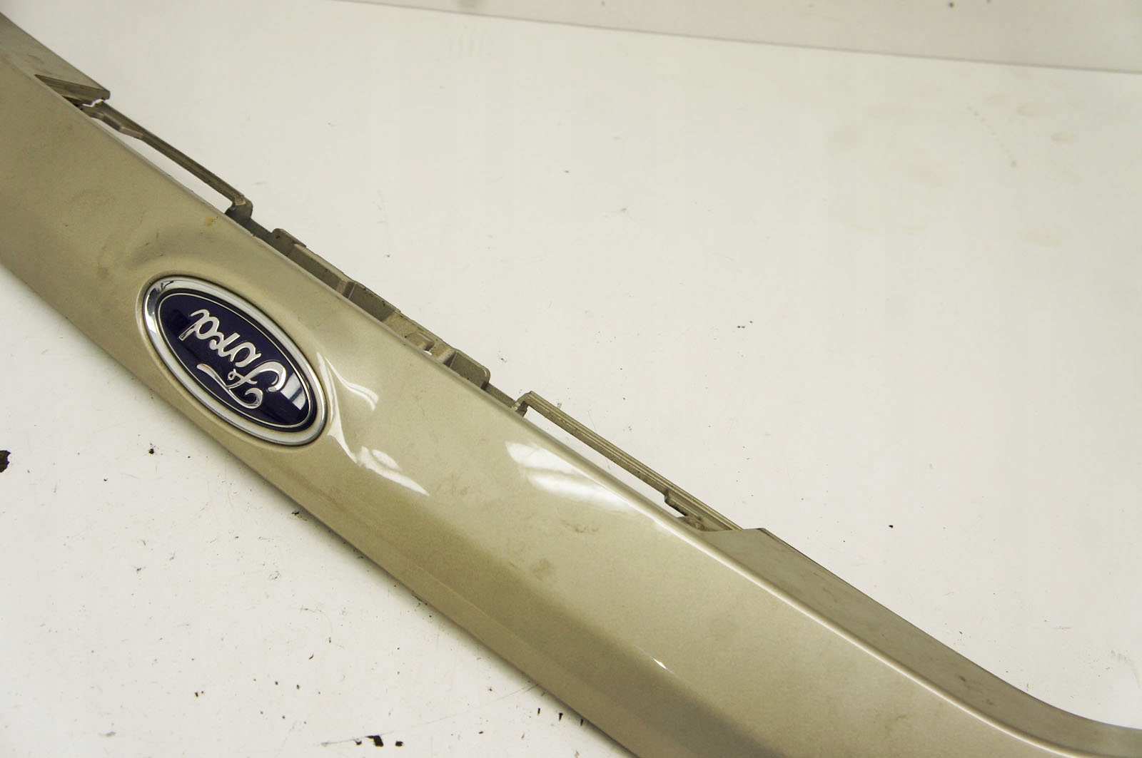 Listwa Blenda Ford Mondeo Mk5 Kombi QD013-AR42221 image 3