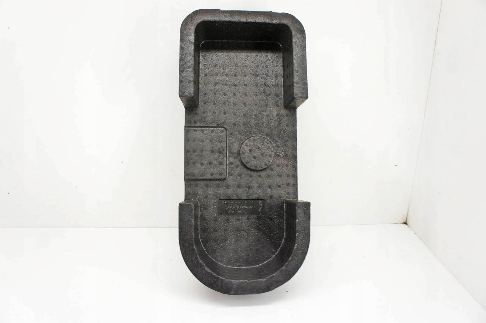 Ford Focus Mk4 Tavaratilan Styrox JX7B-19G381-AC