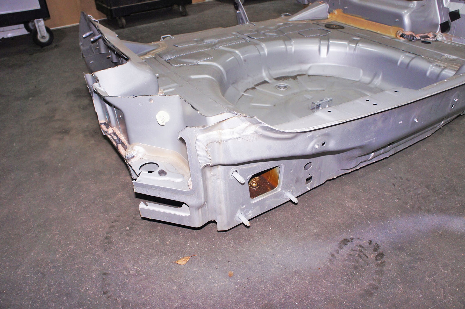 Ford Focus Mk4 Takapuskari PX333-AR81147 image 4