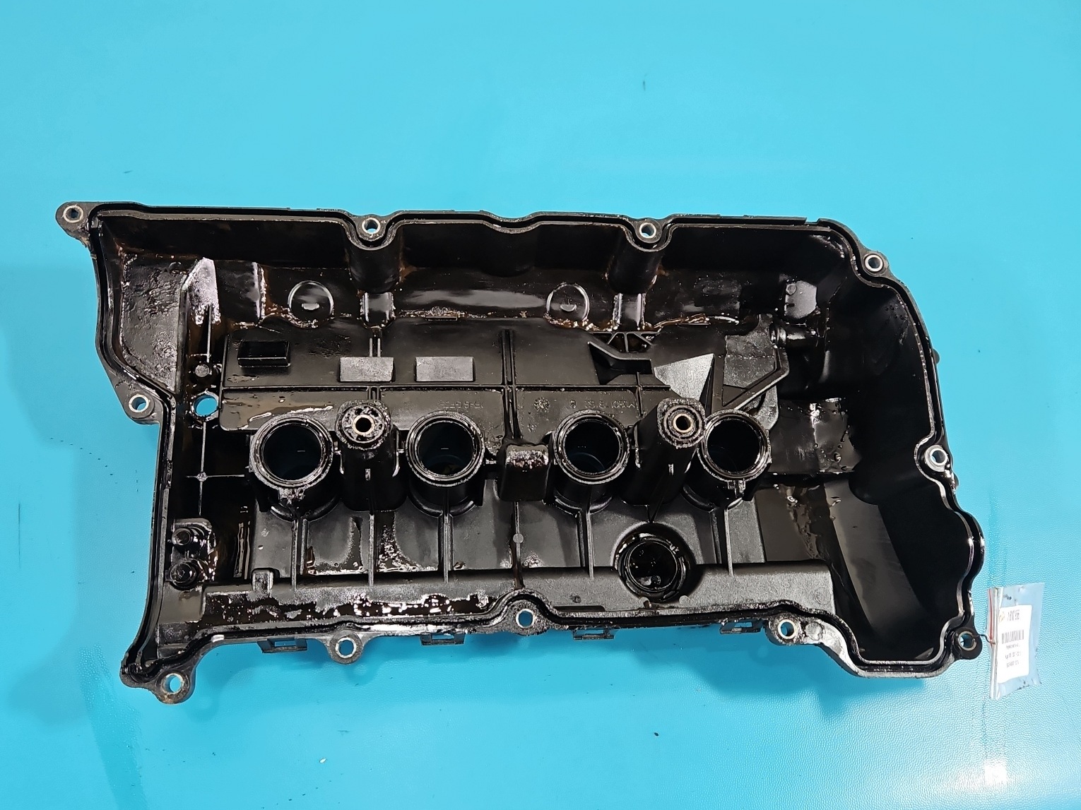 Ventildeckel Peugeot 308 I T7 1.6 16V 10FHBS, PSA5FW M03017B180 image 3
