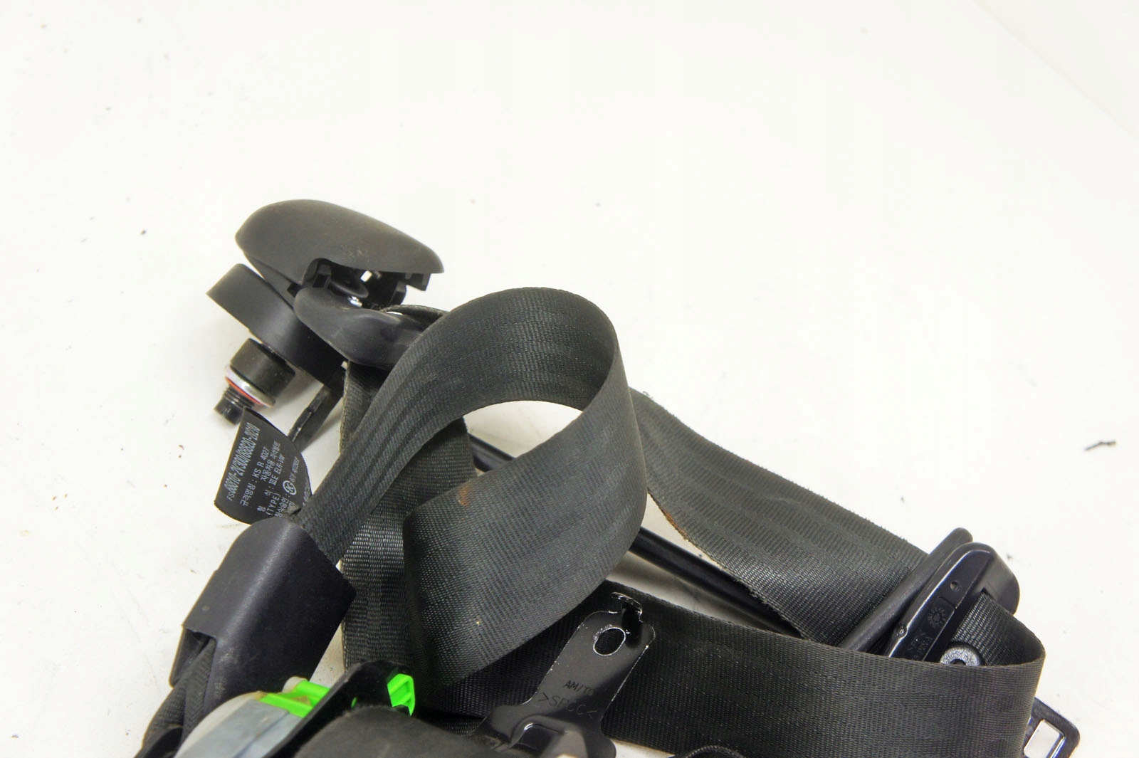 Hyundai Veloster Sicherheitsgurt links vorne NH103 88810-2V300 image 3