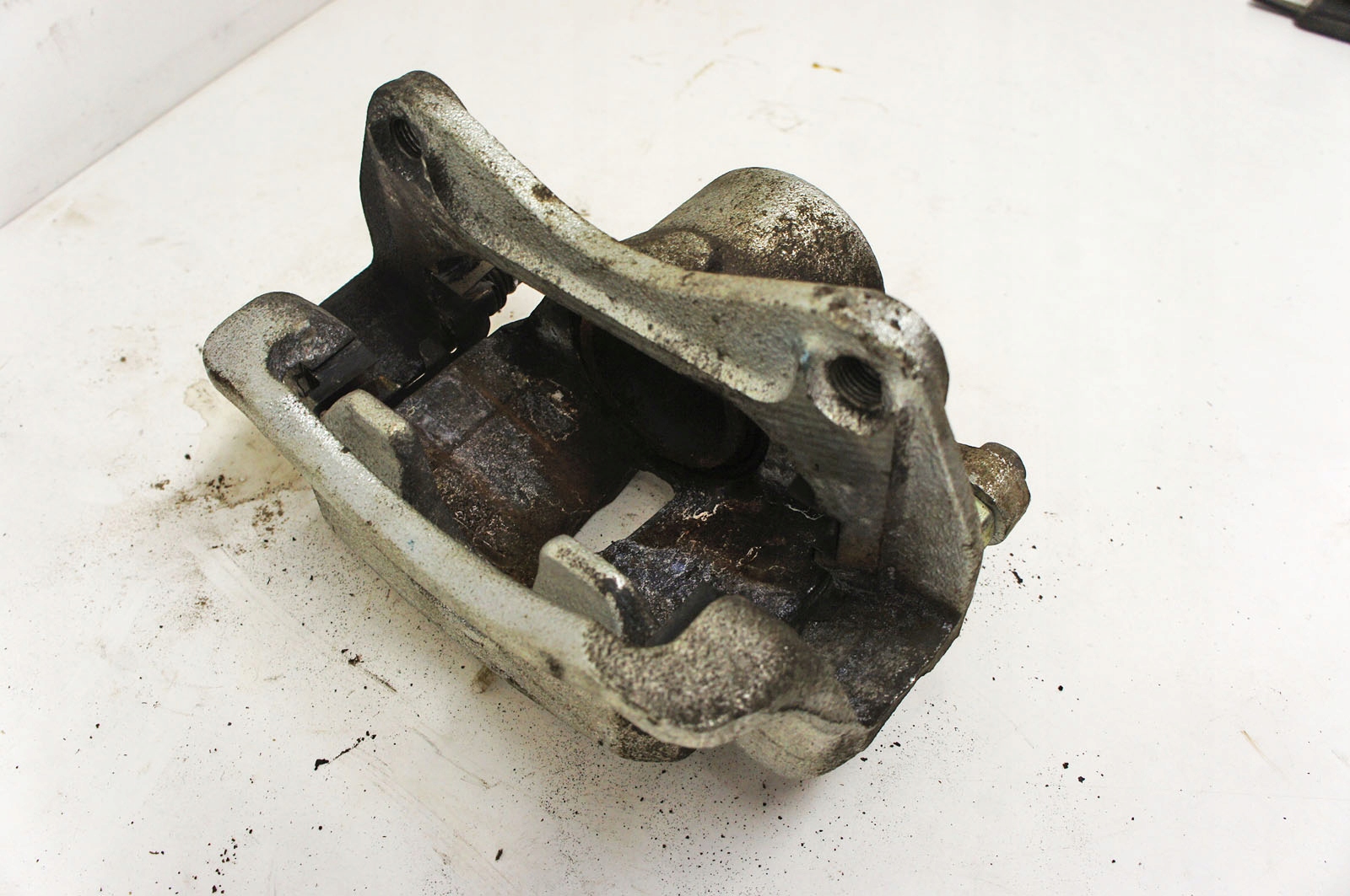 Hyundai i20 III 1.0T-GDi Bremssattel rechts vorne AR image 4