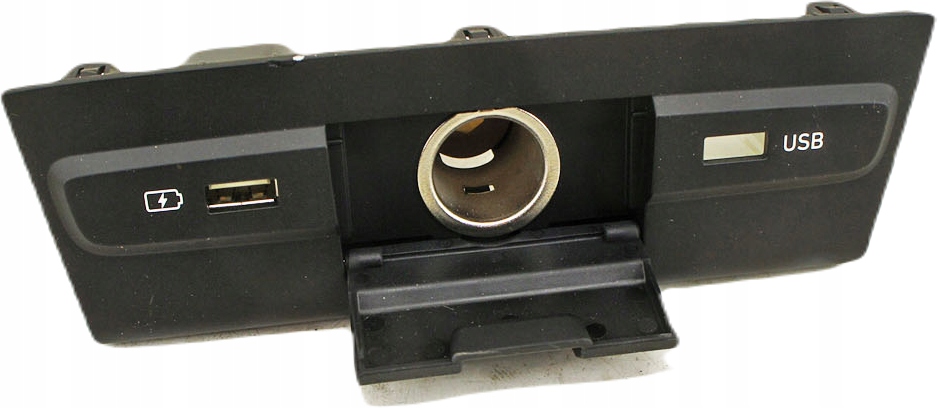 Hyundai I20 III USB-pistoke 96125-Q0020 AR image 2