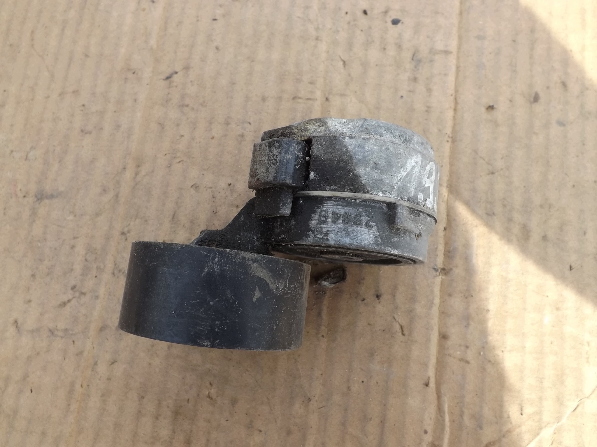 Rodillo tensor correa Fiat Alfa Lancia 1.9 JTD image 4