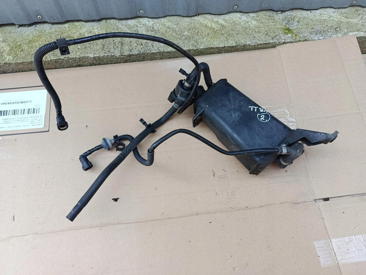 Tubo de combustible Audi TT 8N 1.8T usado