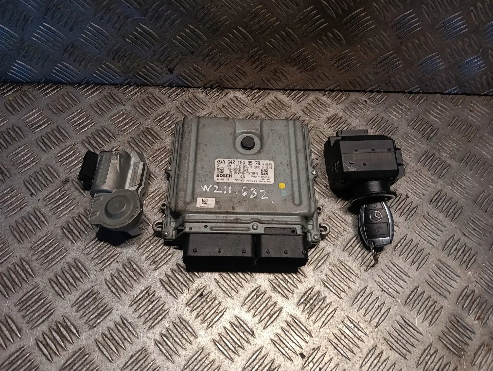 Kit d'allumage Mercedes E (W211) 3.0 CDI 2007 image 2