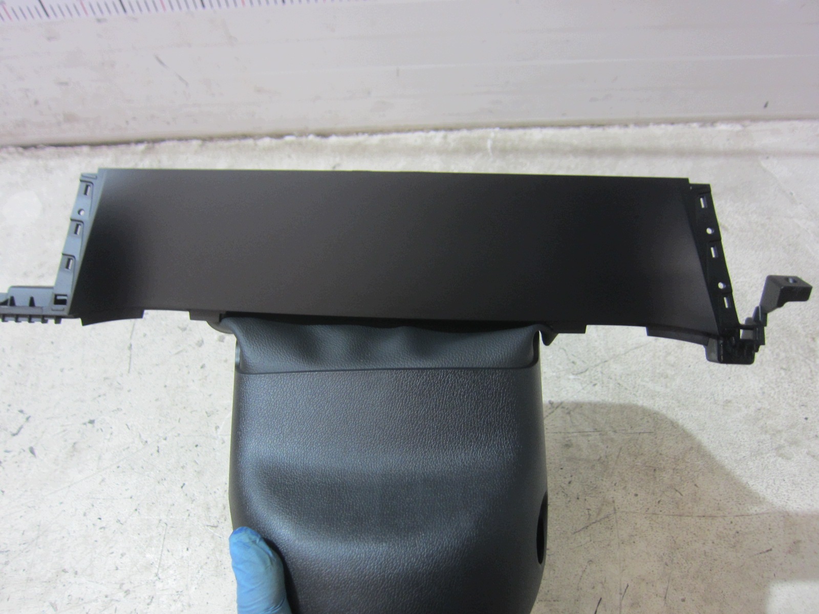 Cubierta Columna Dirección Kia Sorento 84852-R5200 image 6
