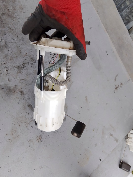 Bomba de combustível Opel Movano B 172026934R