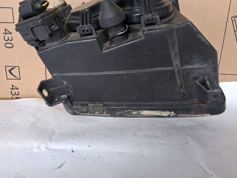 FORD FOCUS II MK2 front lamp