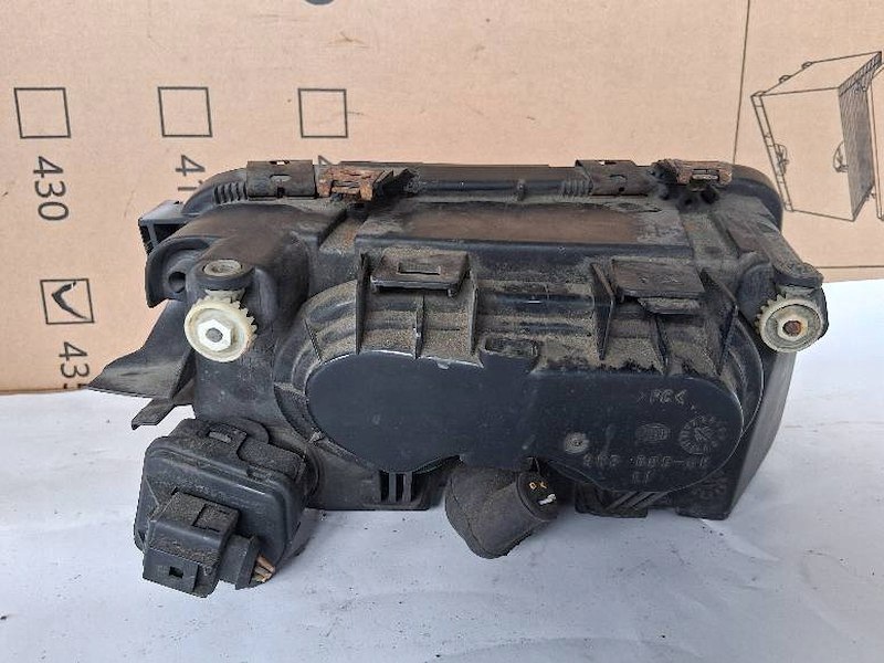 FORD FOCUS II MK2 front lamp image 3