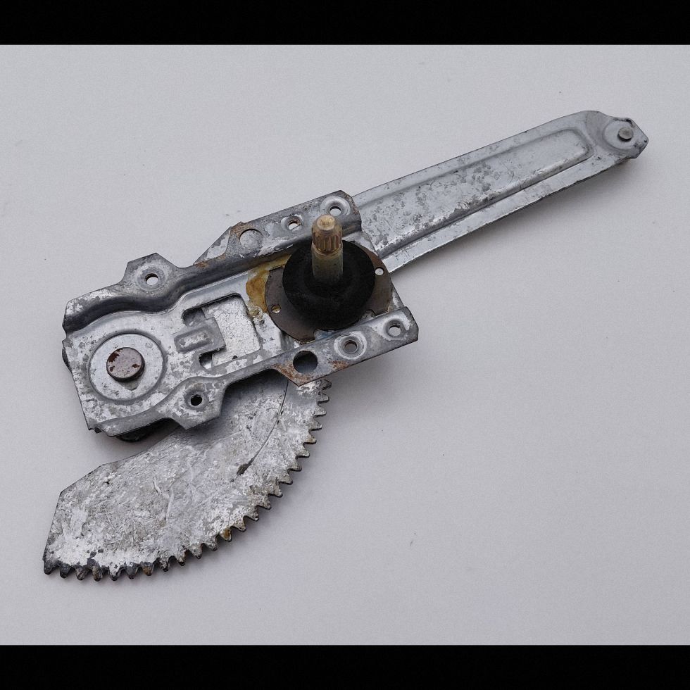 Fensterheber manuell rechts hinten Mazda Demio DRC121817 image 2